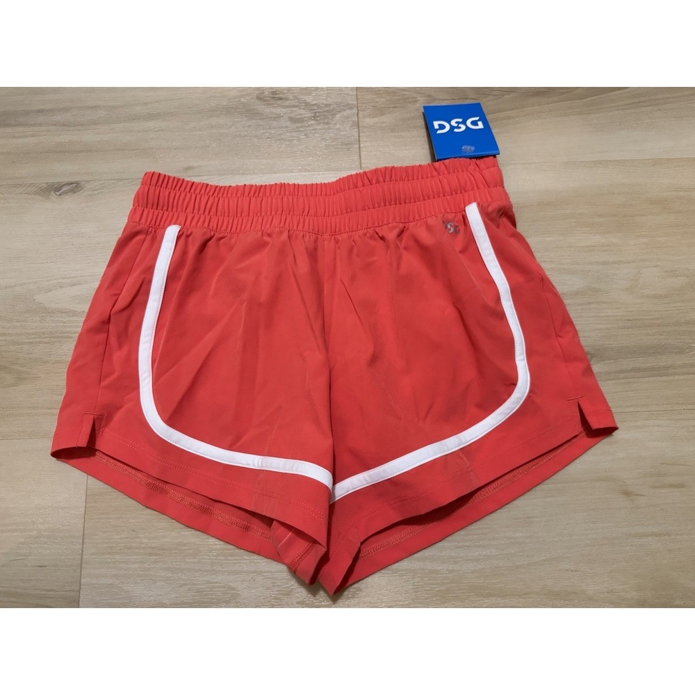 NWT DSG Shorts Girls Medium Cabana Coral Mid-Rise Stride Built in‎ Brief